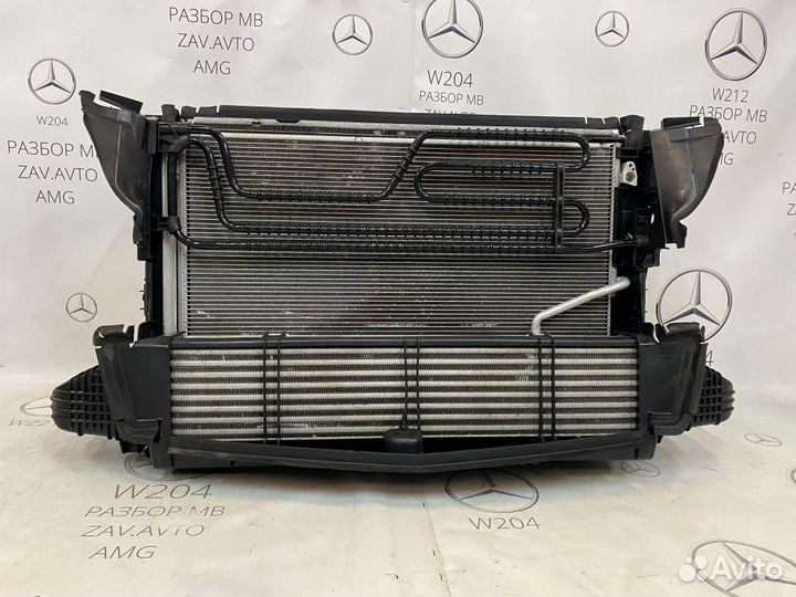 Основной радиатор Mercedes W212 W204 W207