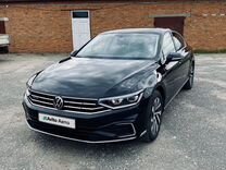 Volkswagen Magotan 1.4 AMT, 2022, 13 356 км, с пробегом, цена 3 950 000 руб.