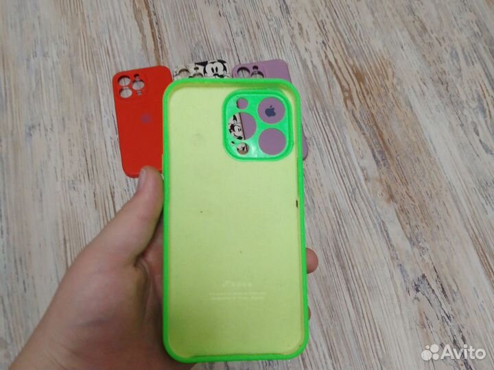 Чихлы от айфонов