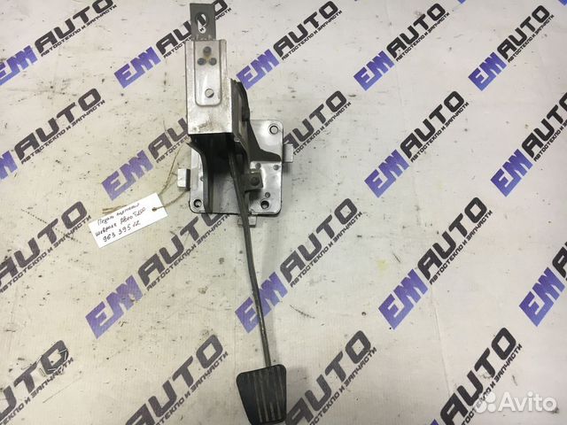 Педаль сцепления Шевроле Авео T200