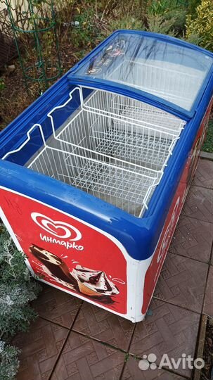 Холодильник маленький с морозилкой