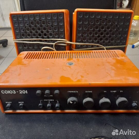 Приёмник трехпрограммный союз 201