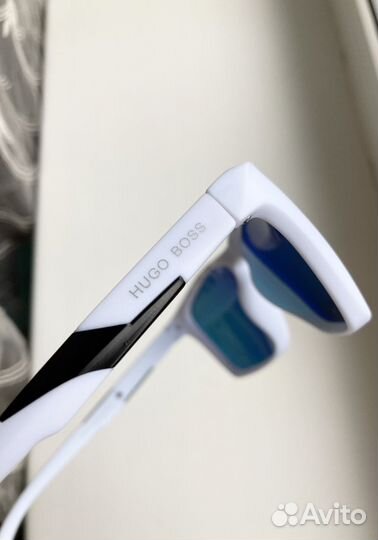 Очки Hugo Boss матовые спортивные поляризационные
