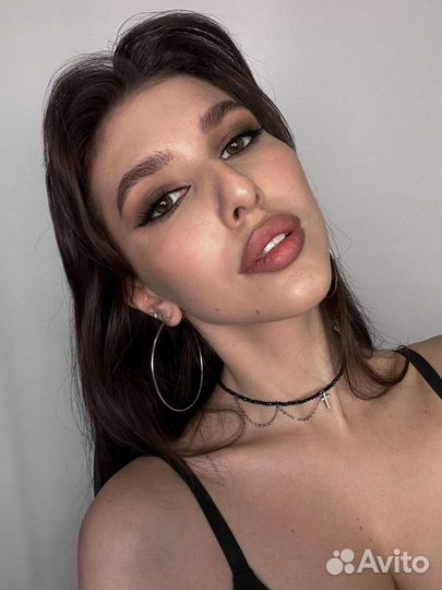 Макияж и прическа