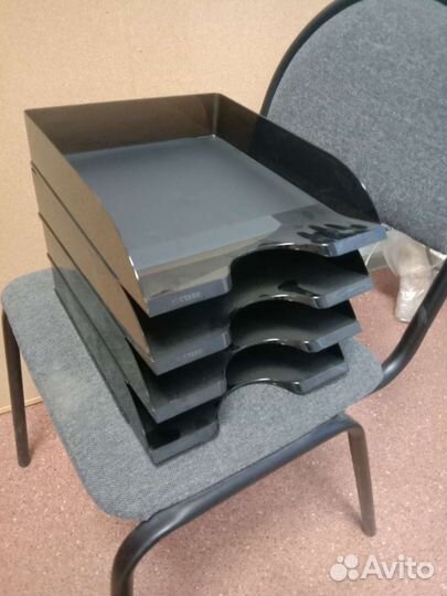 Лоток для бумаг горизонтальный