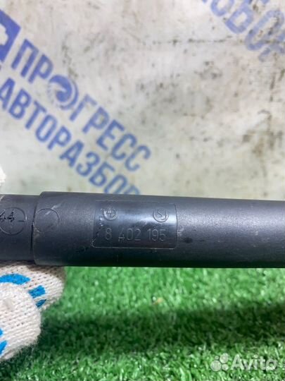 Амортизатор багажника задний левый Bmw X5