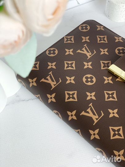 Ежедневник louis vuitton