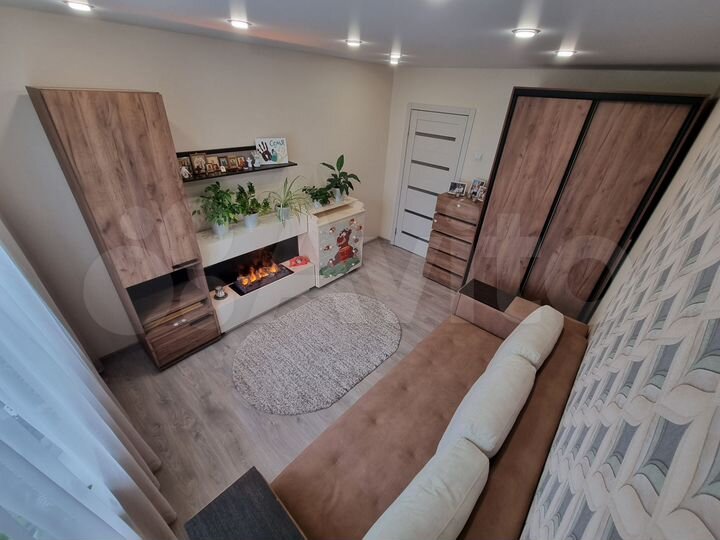 2-к. квартира, 50 м², 9/10 эт.