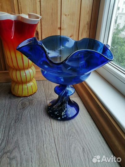 Вазы цветное стекло красный май СССР