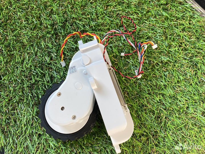 Колесо Xiaomi Mi Robot Vacuum-Mop P / Mijia LDS