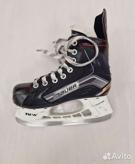 Хоккейные коньки bauer