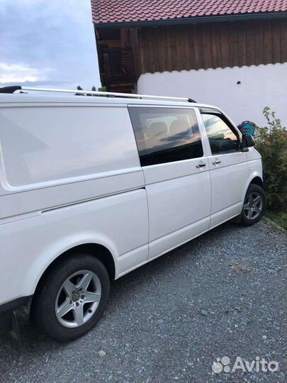 Volkswagen Transporter 2.0 МТ, 2011, 100 000 км