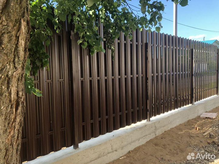 Евроштакетник полукруглой формы