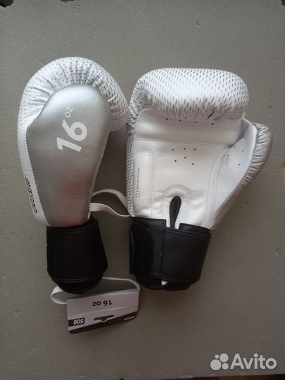 Боксерские перчатки 16 oz кожа