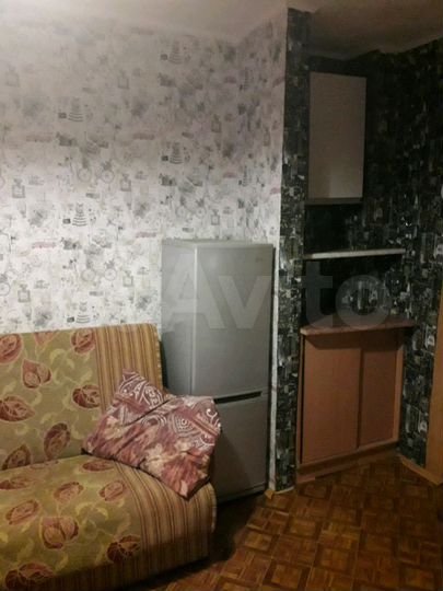 Комната 12 м² в 5-к., 1/4 эт.