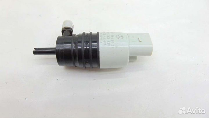 Насос (моторчик) омывателя стекла A0998660121 Merc