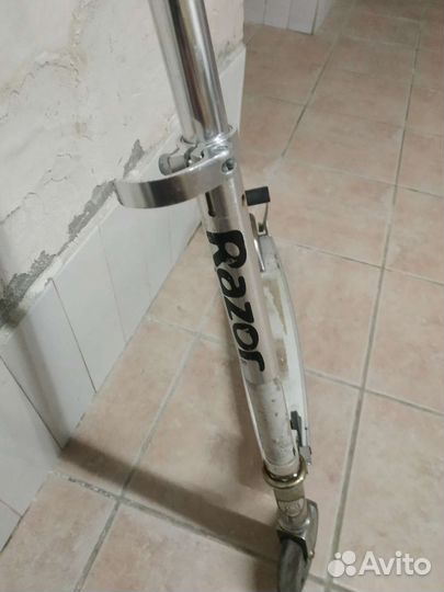 Самокат razor