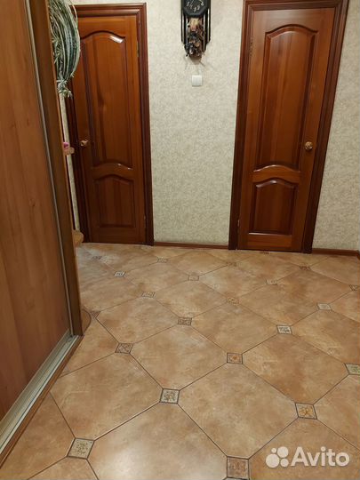 Двери массив межкомнатные комплект бу