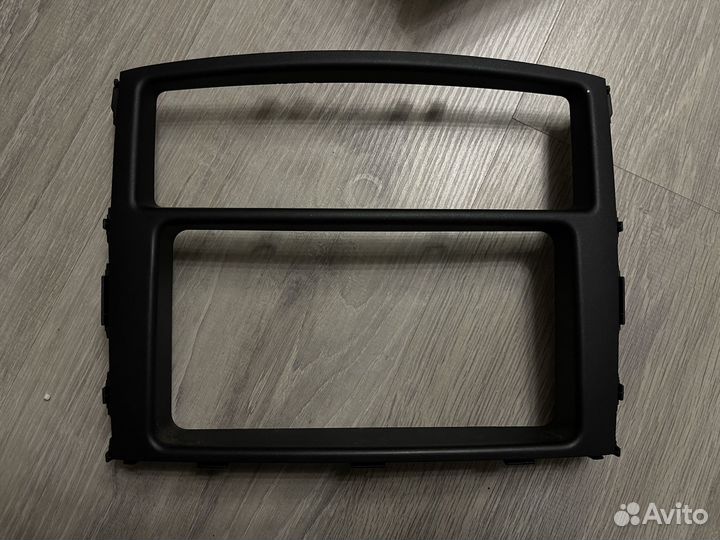 Штатное головное устройство mitsubishi