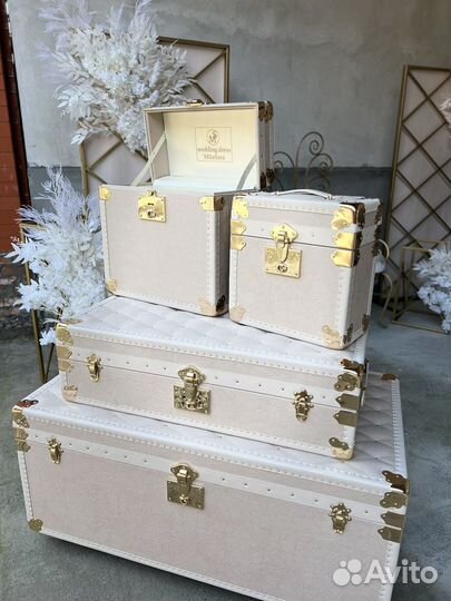 Чемоданы Свадебные