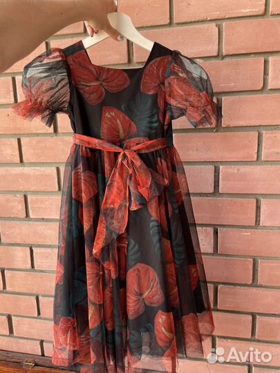 Платье на выпускной праздник