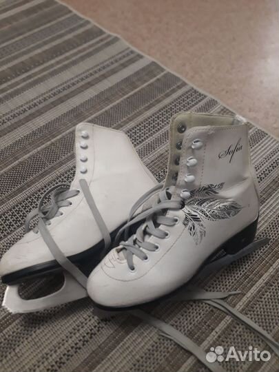 Коньки фигурные