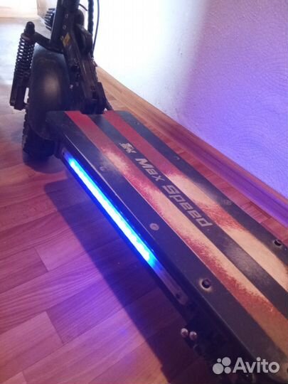 Самокат взрослый электрический бу