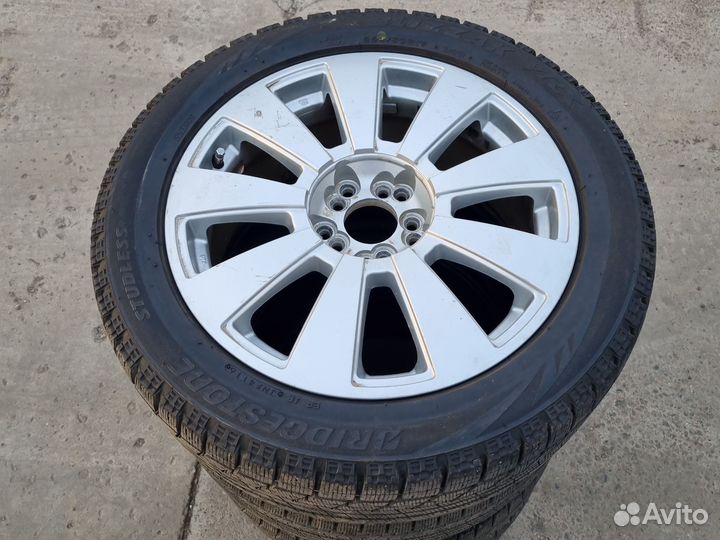 Bridgestone Blizzak VRX 225/50 R17