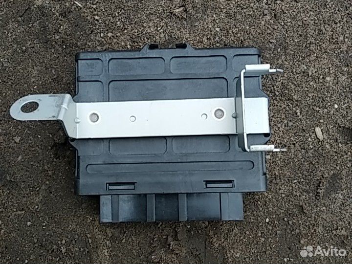 Блок управления Mitsubishi Outlander 3