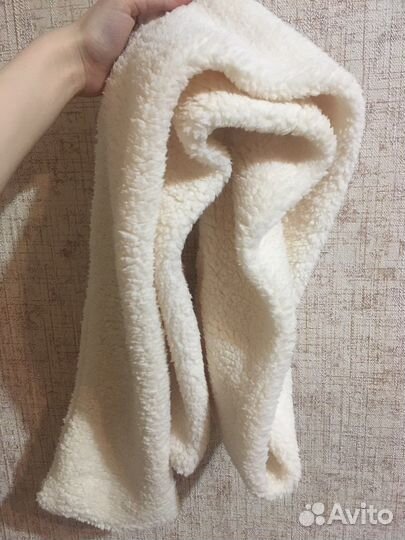 Светло-бежевый мягкий шарф