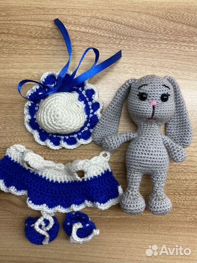 Заяц вязаный крючком