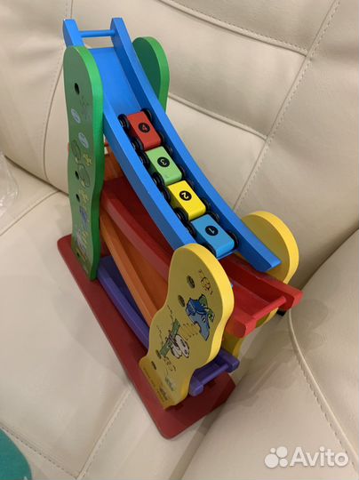 Горка для машинок деревянная