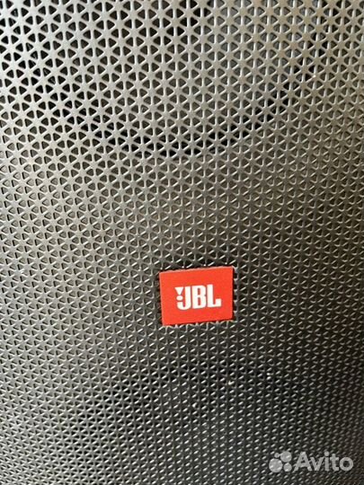 Портативная колонка jbl partybox 1000