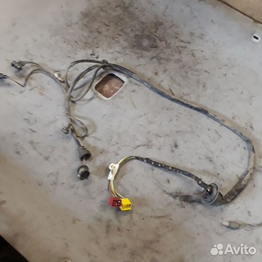 Проводка под правое крыло Фольксваген Пассат Б5