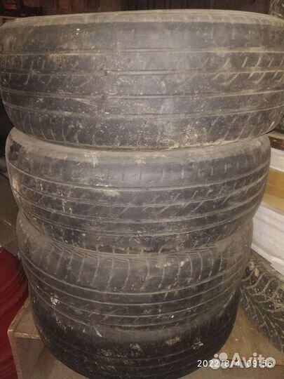 Yokohama AC01 C.Drive 215/65 R16