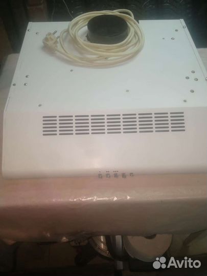 Вытяжка для кухни бу 60 см