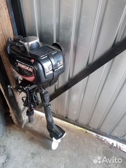 Лодочный мотор