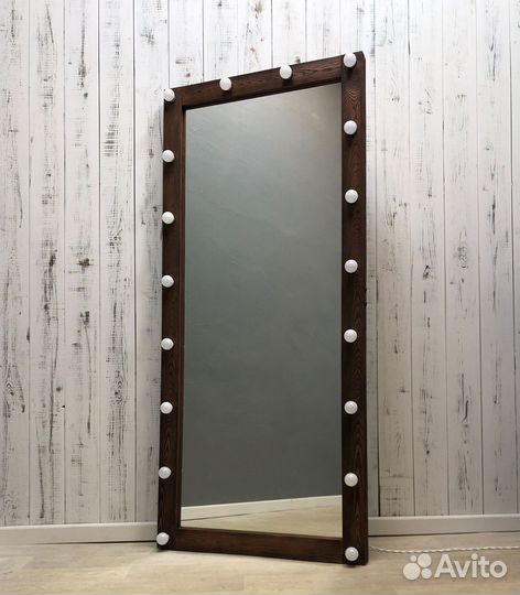 Зеркало с подсветкой