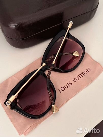 Солнцезащитные очки louis vuitton
