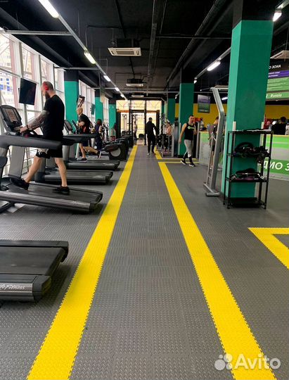 Модульное напольное покрытие для гаража