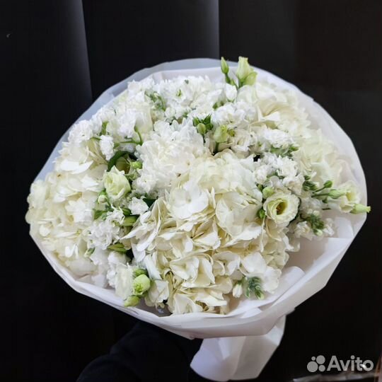 Букет с доставкой розы альстрамерии гортензии