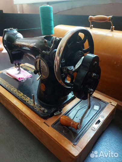 Швейная машинка