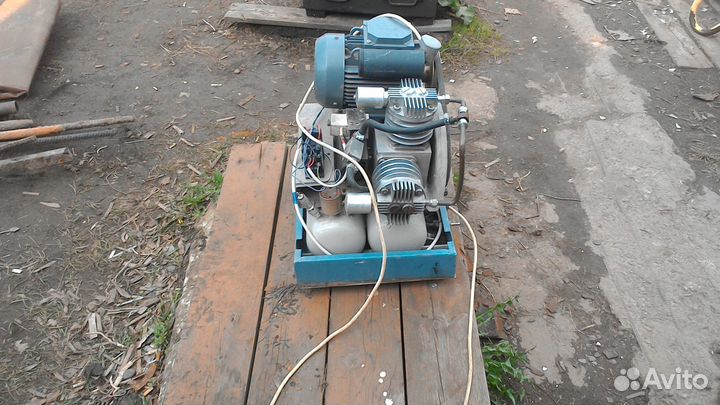 Стоматологический компрессор