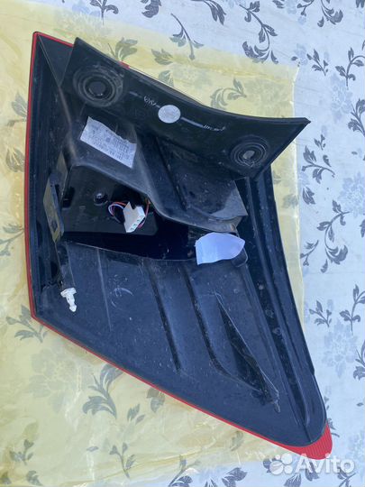 Фара задняя левая