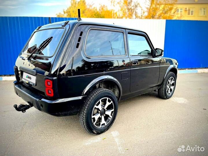 LADA 4x4 (Нива) 1.7 МТ, 2020, 90 000 км