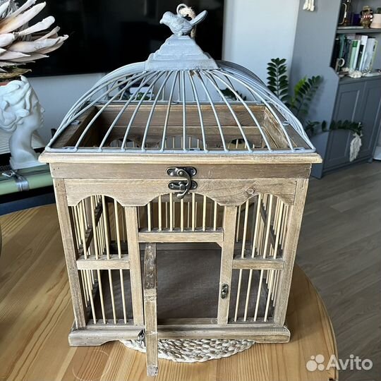 Клетка для птицы