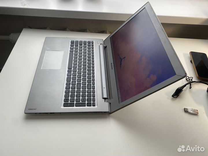 Мощый Lenovo i5 ссд