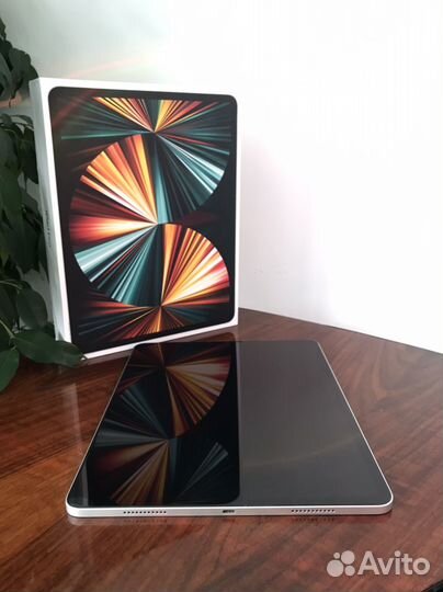 iPad pro 12.9 m1 2023 128gb