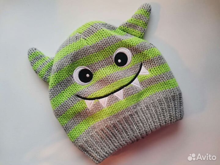 Новая шапка утепленная детская mothercare 50-52 р