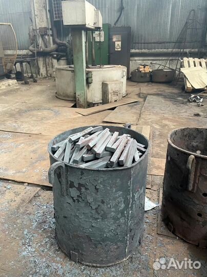 Подрезной резец 16х10